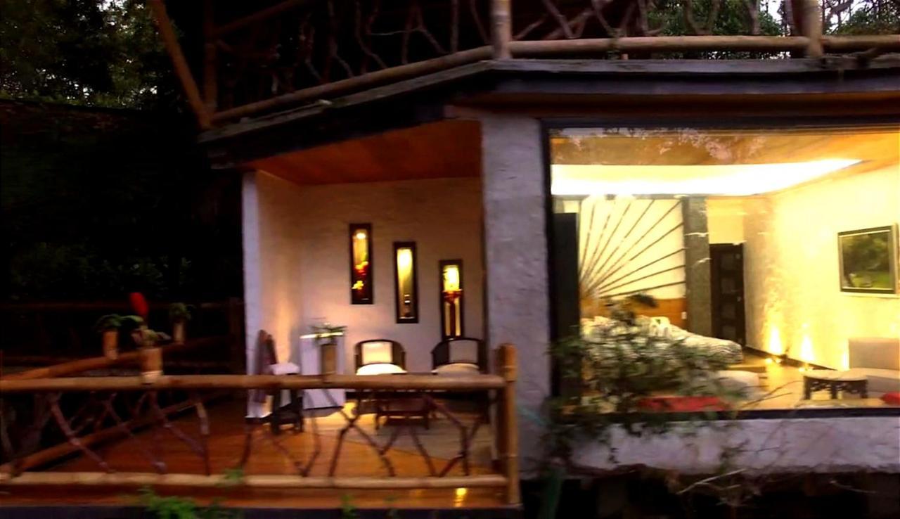 Cantalarana Lodge Mindo Exterior photo